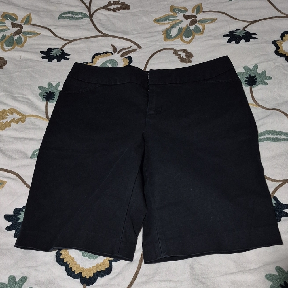 Dialogue Black Women's Bermudas
